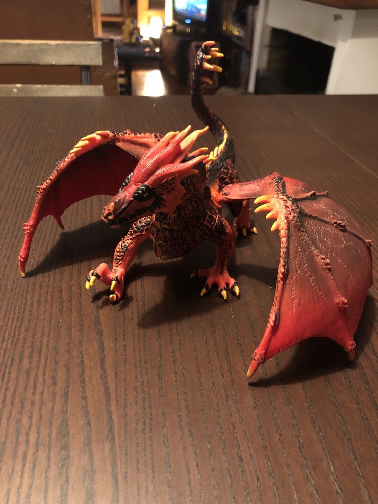 Dragão de lava da Schleich