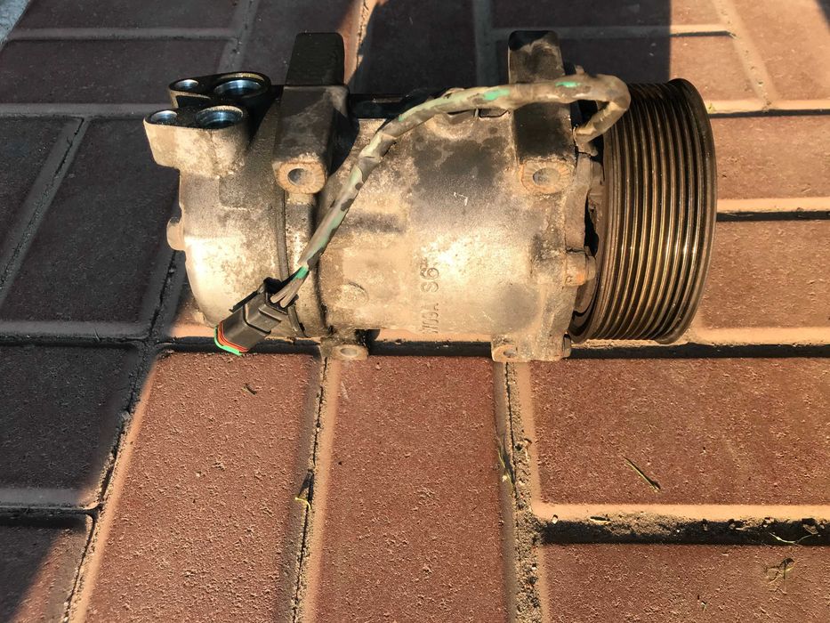 Компрессор кондиционера 106 даф,скания- нерабочая муфта,105 даф