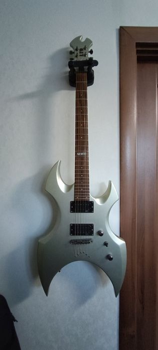 Електрогітара ESP LTD AX-50, з чохлом та ременем