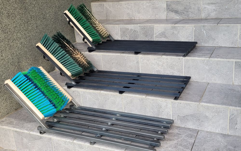 Wycieraczka szczotkowa  do butów szczotka kratka