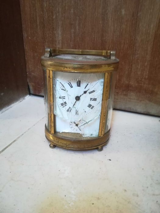 Relógio de Carruagem Antigo