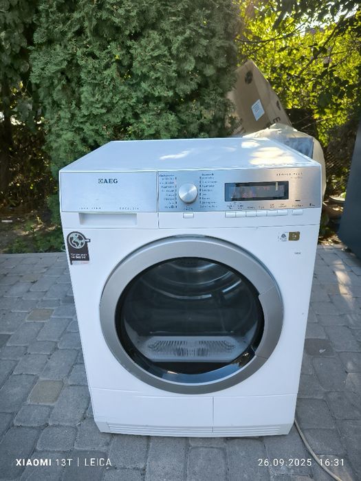 Сушильна машина AEG 8 kg тепловий насос