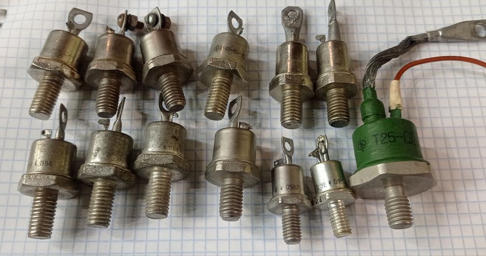Продам тиристори Т 142-80, Т 142-63, Т 142-50