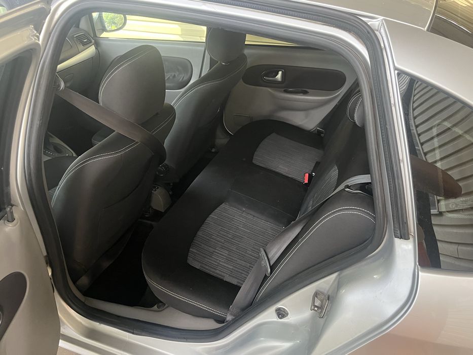 Продам Renault symbol 2011