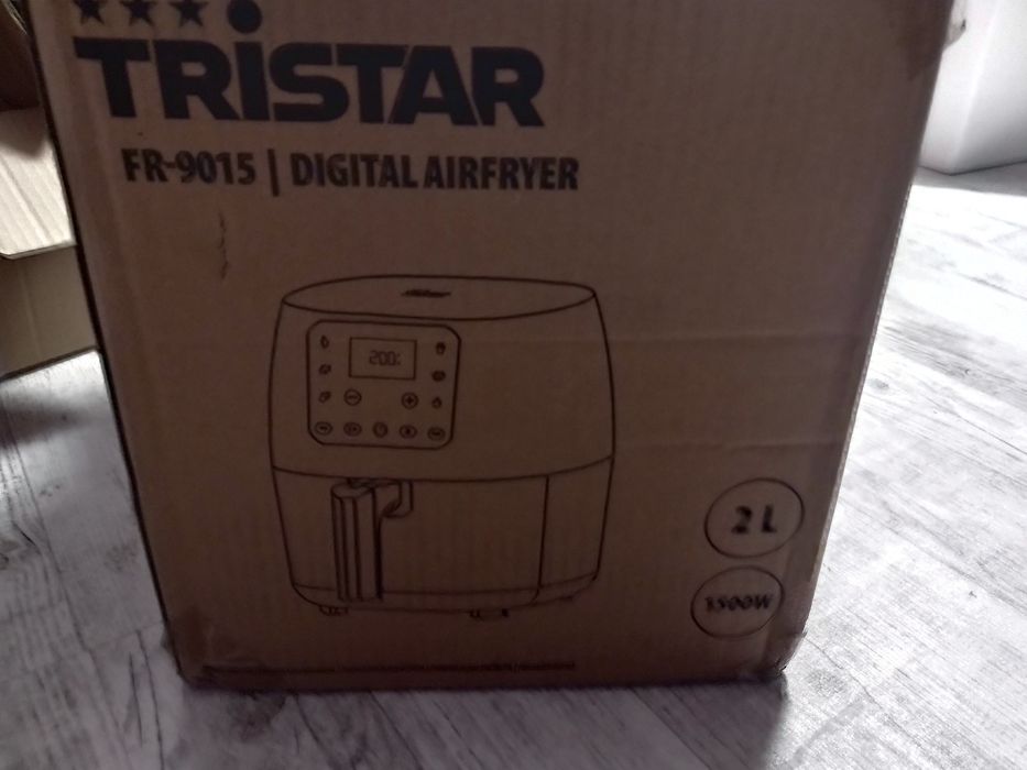 frytownica beztłuszczowa cyfrowa Tristar FR-9015 2L,