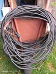 Kabel trzyzylowy w otulinie gumowej linka