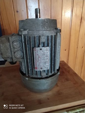 Sprzedam silnik 0.37kw