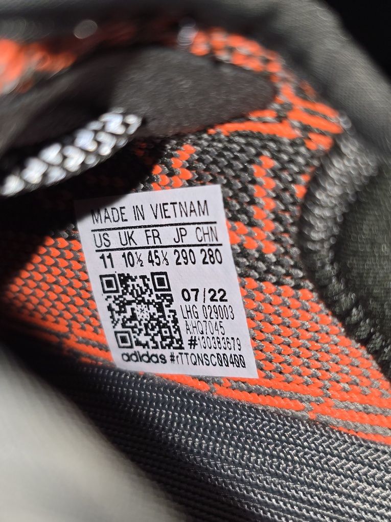 Buty adidas yeezy 350v2 carbon beluga streetwear kanye west hype