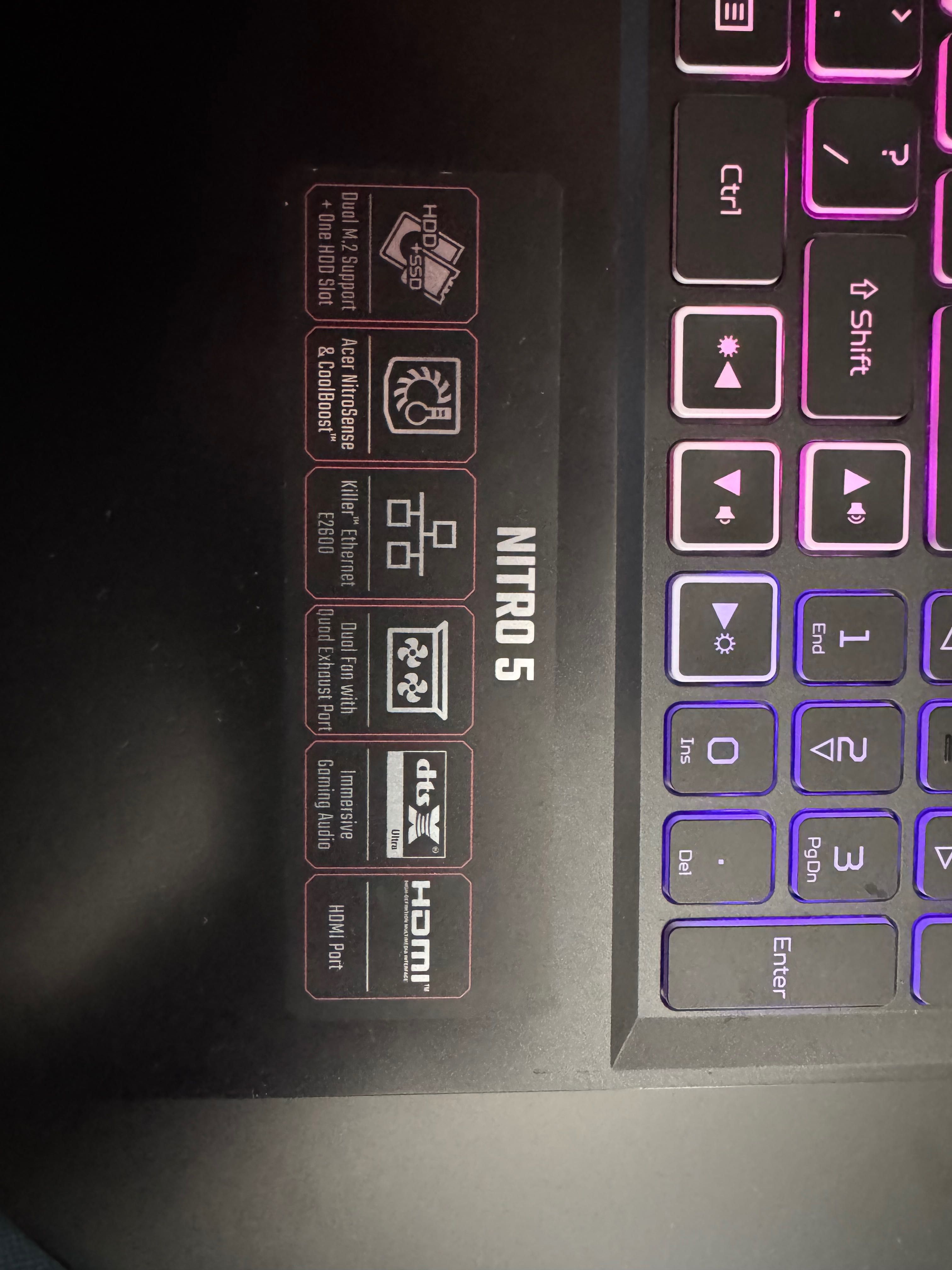 Acer Nitro 5 rtx 3060/ryzen5600/560ssd/16gb RAM