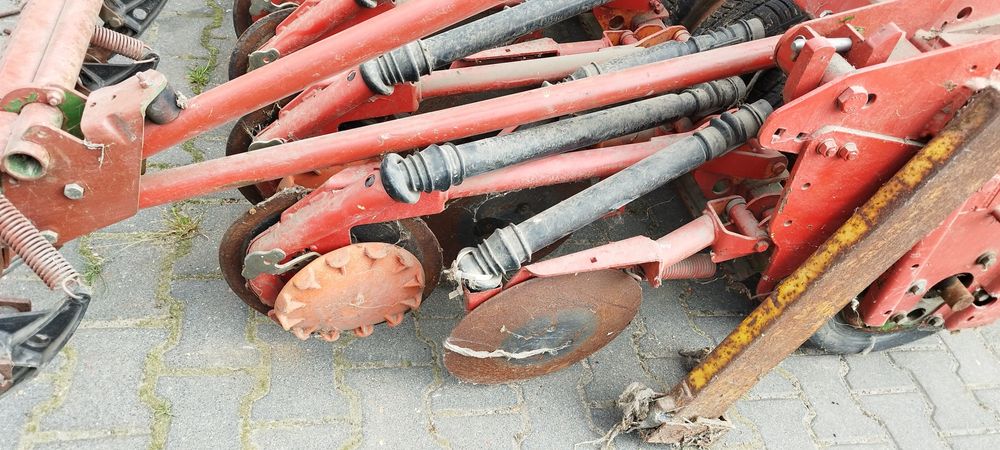 Agregat uprawowo siewny amazone kongskilde redlice talerzowe