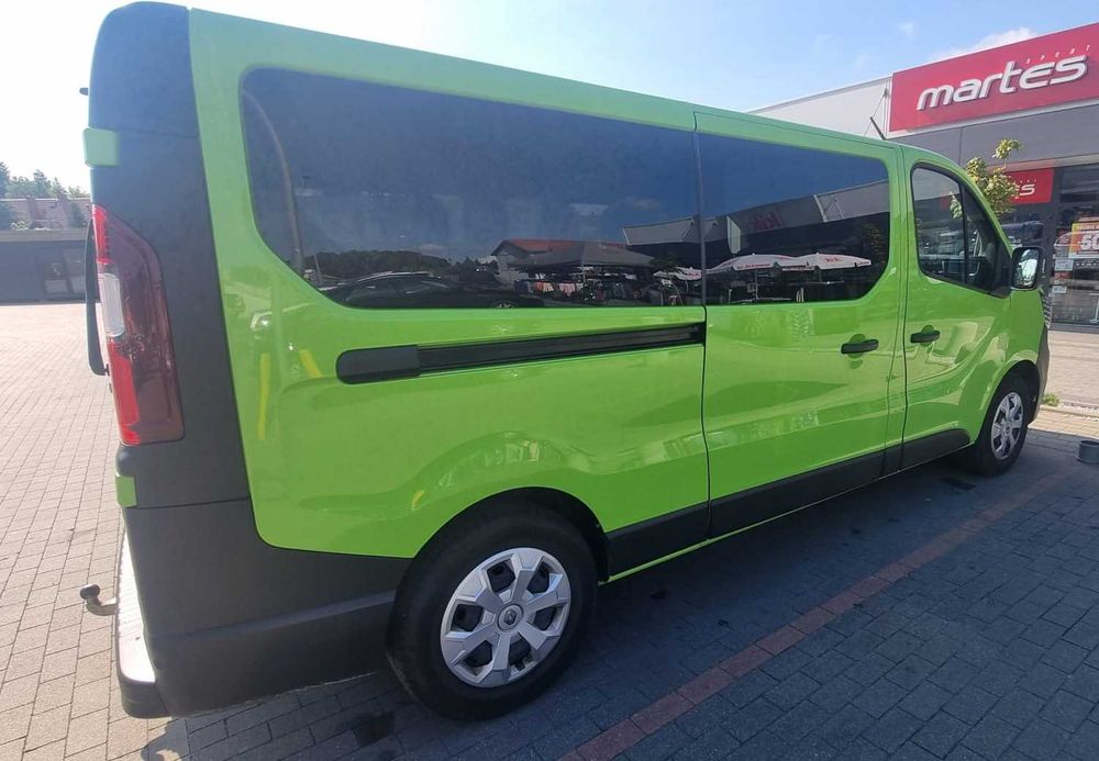 Bus 9-osobowy Renault Trafic wynajem