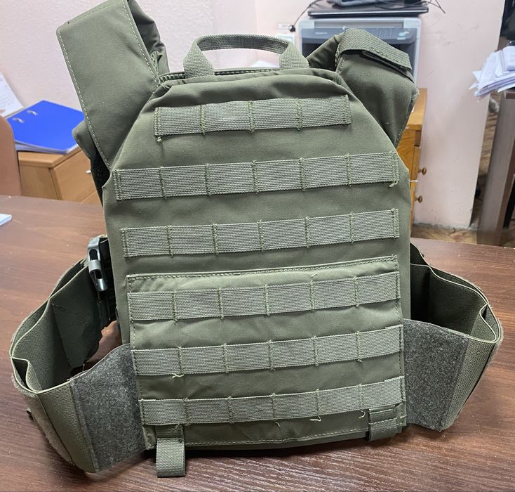 Плитоноска без плит