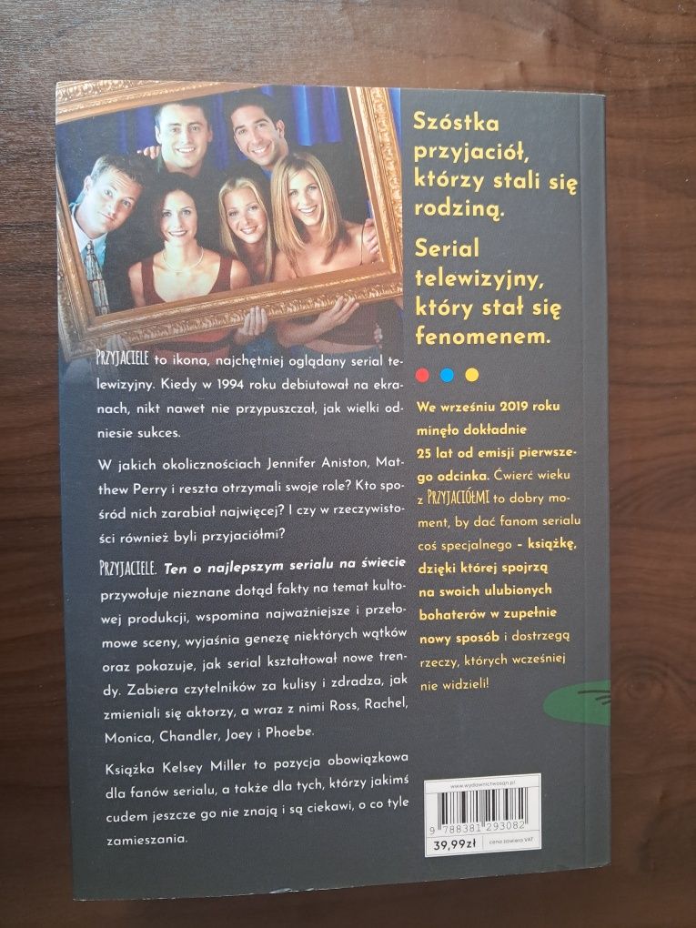 FRIENDS "Przyjaciele. Ten o najlepszym serialu na świecie" Kelsey Mill