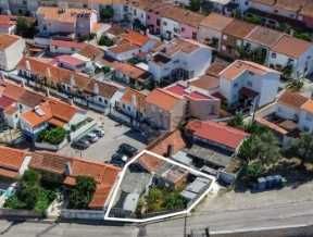 Moradia Geminada -  Stª Clara - Coimbra
