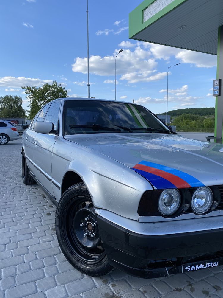 BMW E 34 .2.5 Газ.Бензин