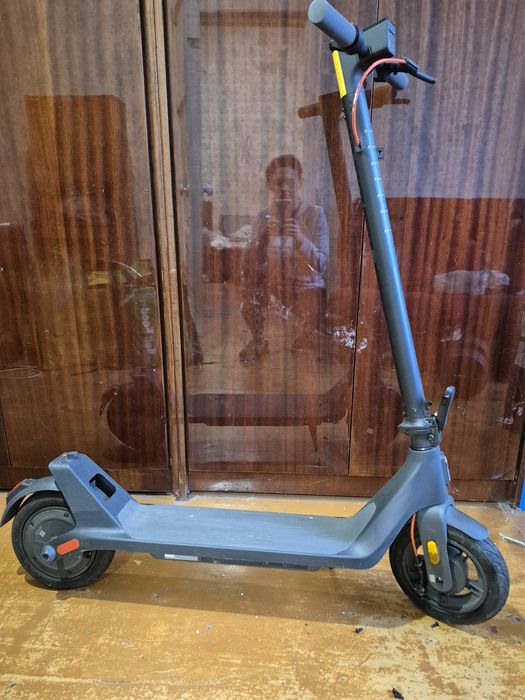 Самокат XIAOMI electric scooter 4 lite