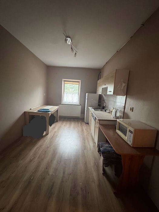 Sprzedam mieszkanie w Leśnej, ul. Stefana Żeromskiego blisko rynku.