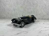 Mercedes 500K Roadster 1:18 Bburago модель машинка