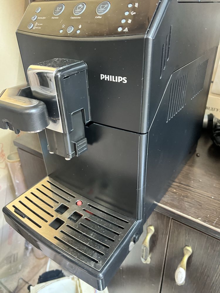 Продам кофемашина Saeco-Philips Minuto Капучино