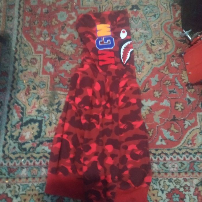 кофта Bape Оригинал почти не ношена