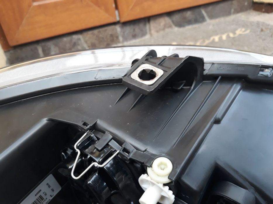Фара права ліва VALEO seat altea toledo leon vw jetta passat b6