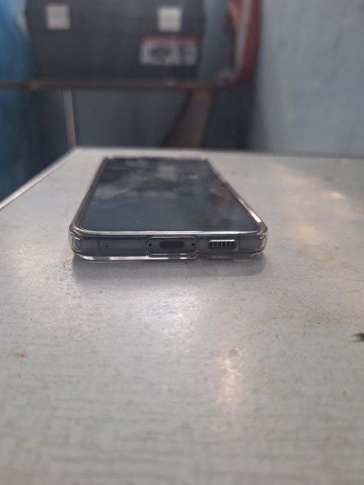 S23 Phantom black 8/256