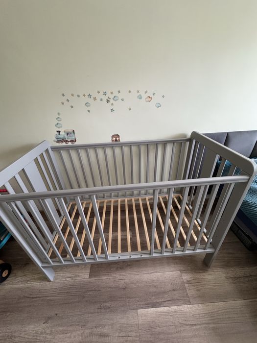 Łóżeczko z przewijakiem Woodies plus GRATISY