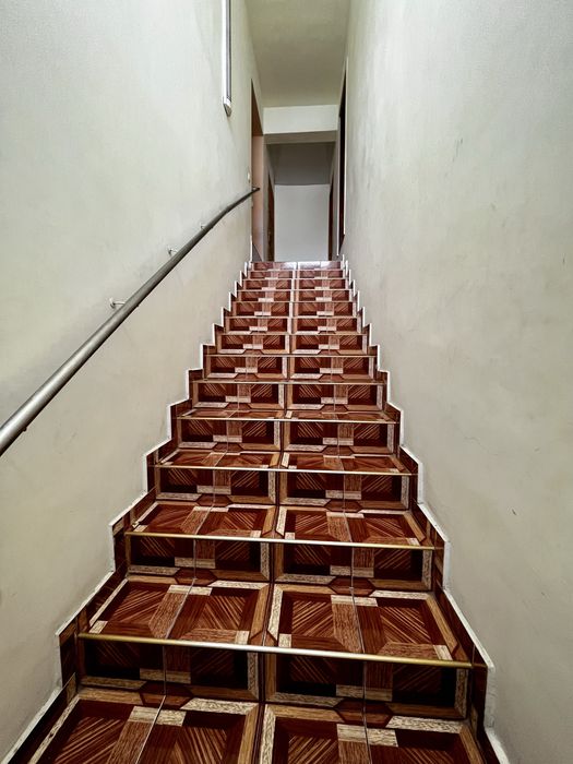 Здам ліжко-місце правий беріг, Краснопілля, 12 Квартал