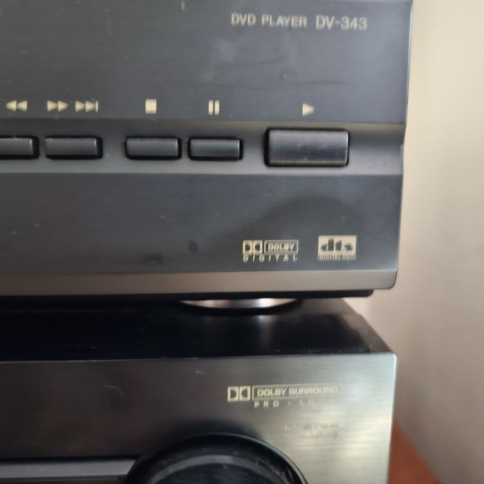 Amplificador VSX409RDS e DVD343