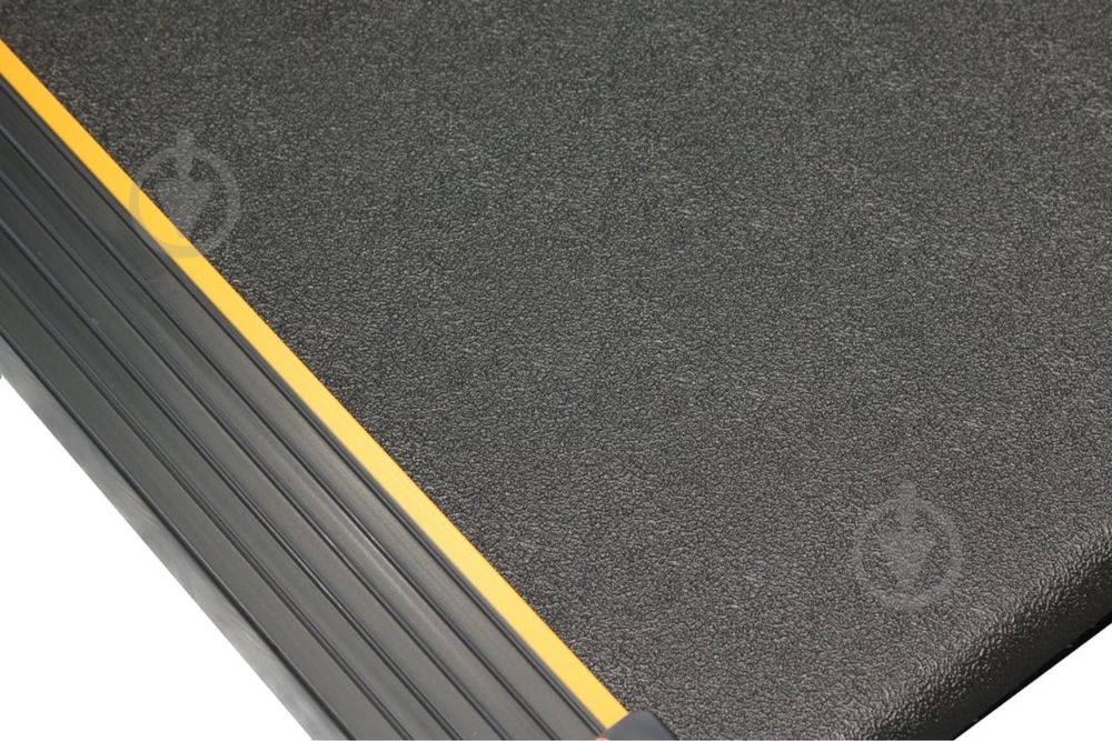 Бігова доріжка Нова запакована