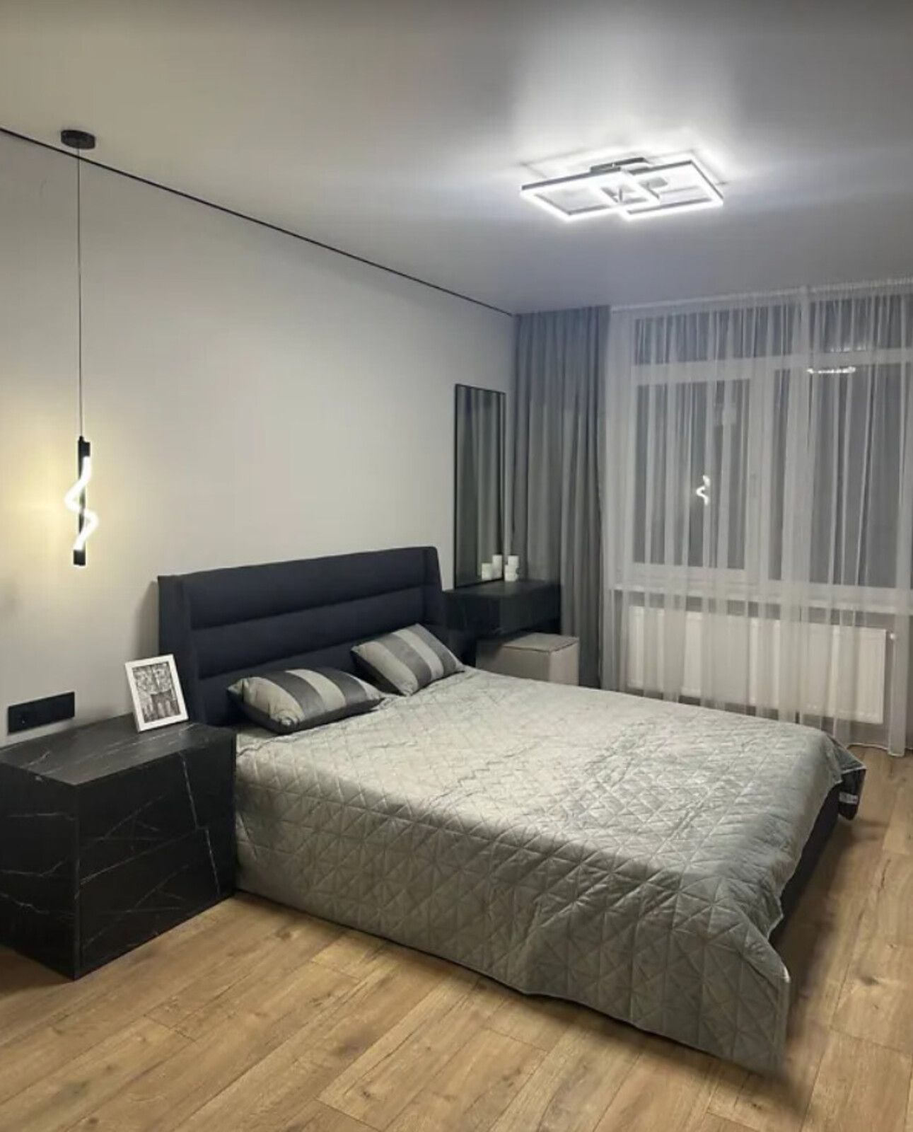 Продаж 2к квартири 57.1 кв. м на вул. Київська
