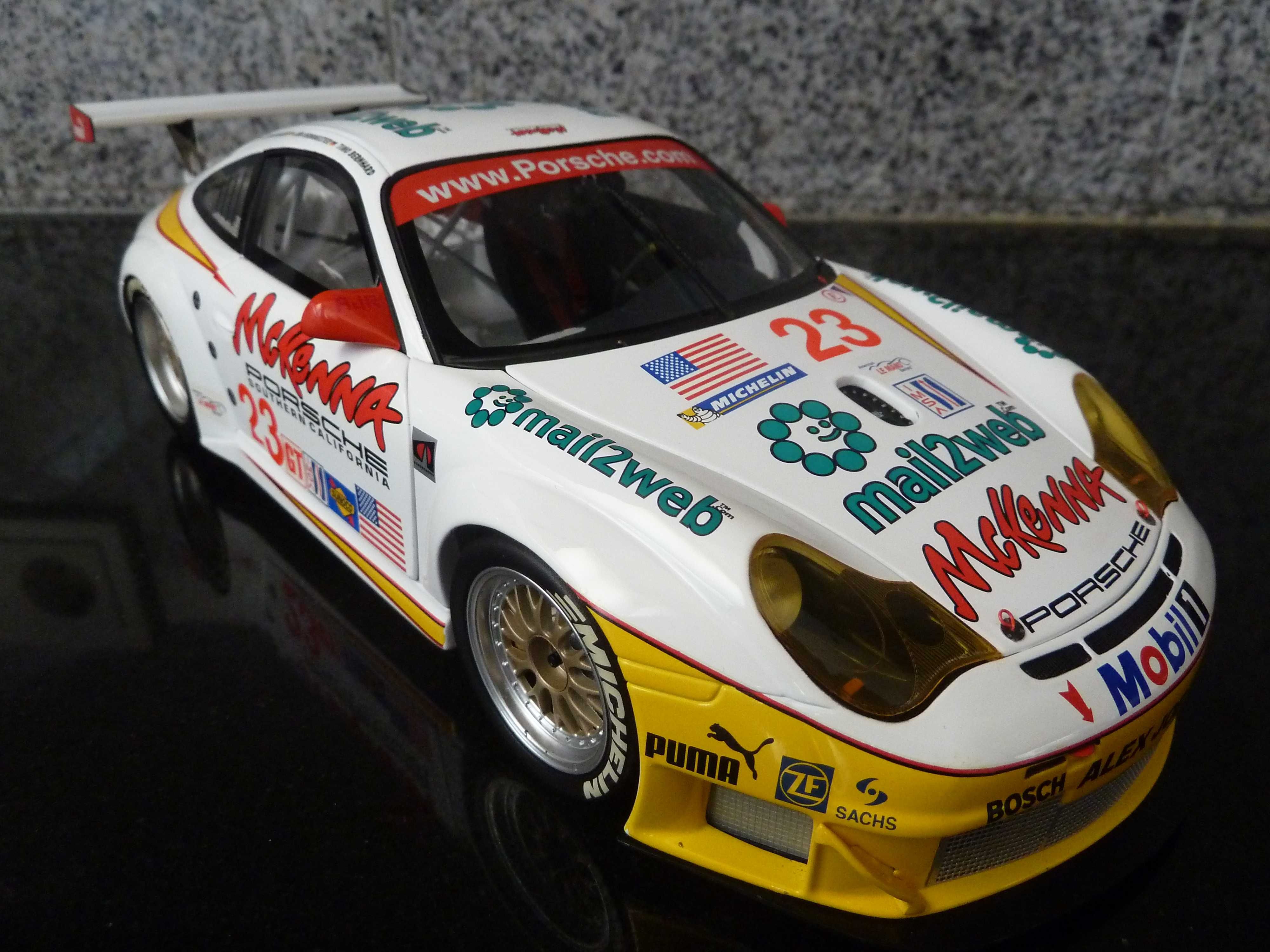 1:18 Minichamps, Porsche 911 GT3 RSR Sebring 2004 AutoArt