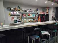 Vende se café bar