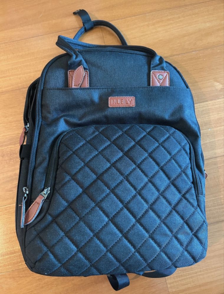 Mochila com compartimentos