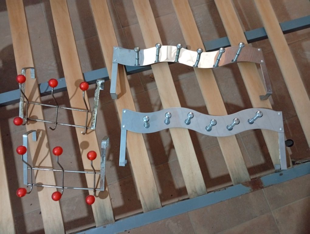 Conjunto de cabides de porta