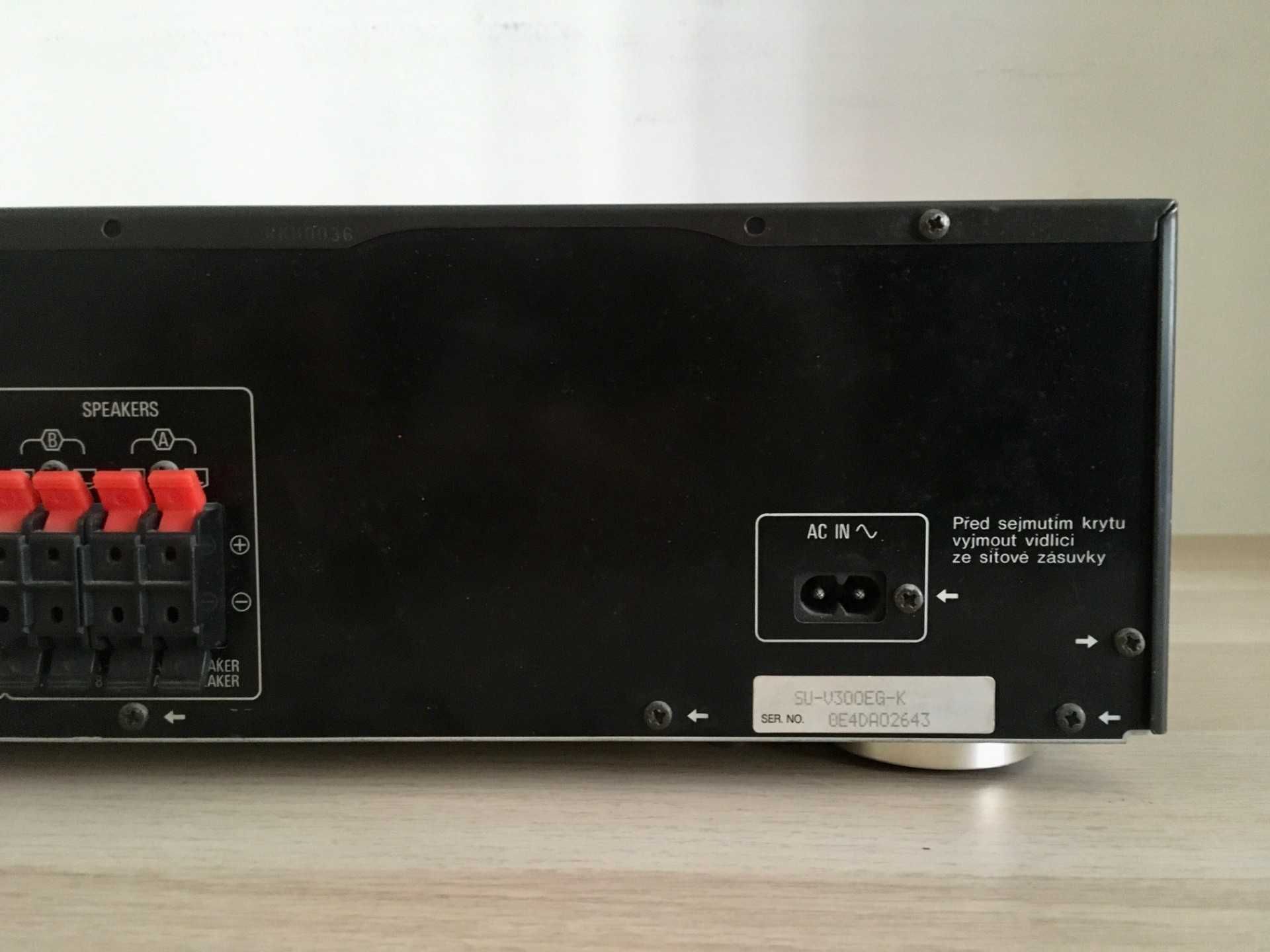 Amplificador Technics SU-V300
