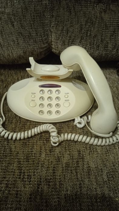 Телефон стационарный, цвет белый, Польша