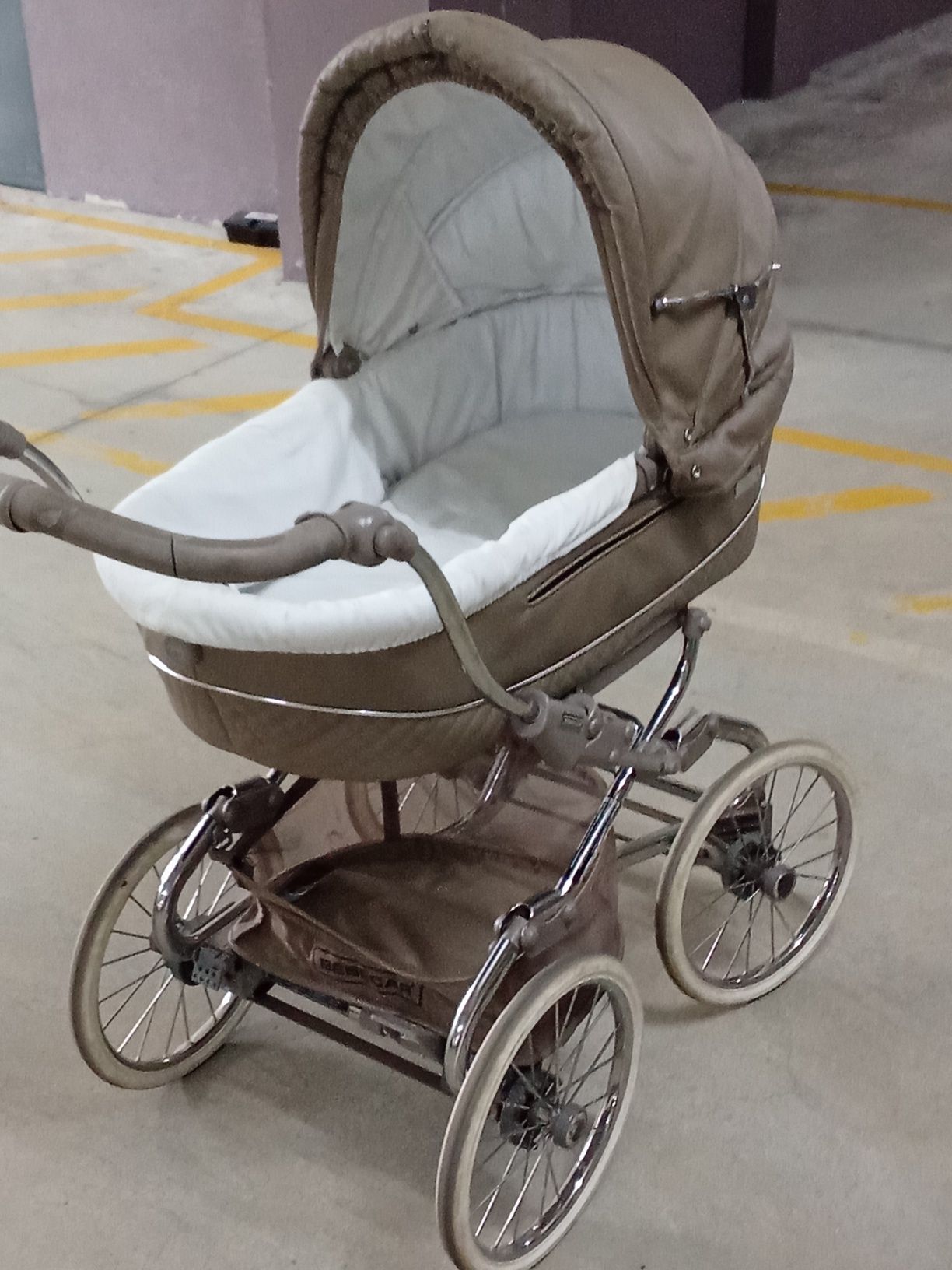 Carrinho de bebé
