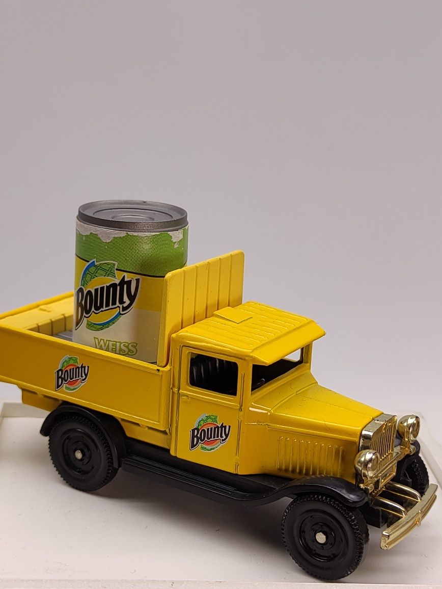 Машинка Oxford Diecast VINTAGE MODEL