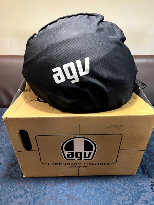 Capacete AGV GT Veloce - Semi-Novo - TAMANHO L - 59-60