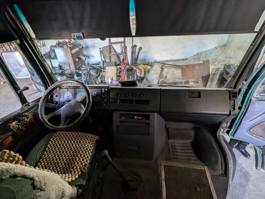Продам бус Mercedes Benz vario 612D 1998р