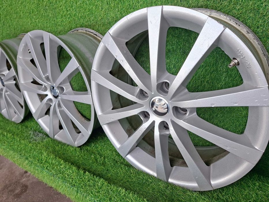 [A185] ALUFELGI 17'' 5x112 SKODA Octavia III,IV,SuperB,Karoq,Kodiaq.
