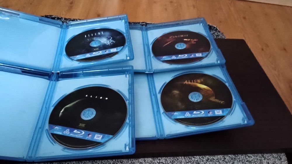 Obcy 4 płyty Przebudzenie,Decydujące Starcie,Ósmy Pasażer Nostromo, 3