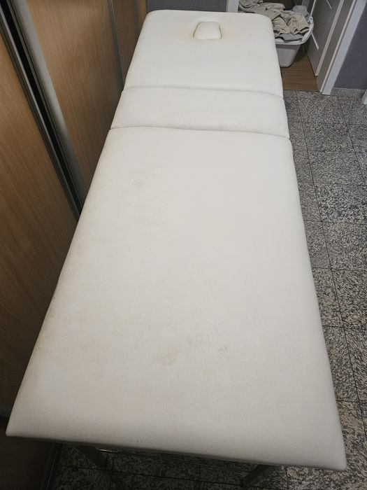 Stół do masażu solidny