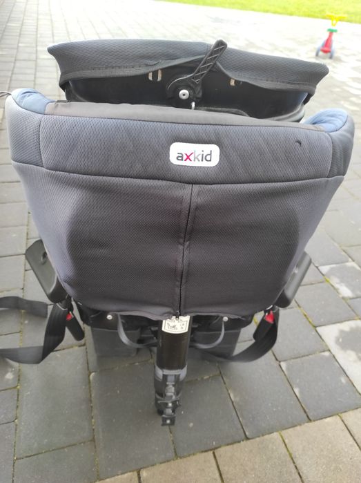 Fotelik tyłem Axkid minikid