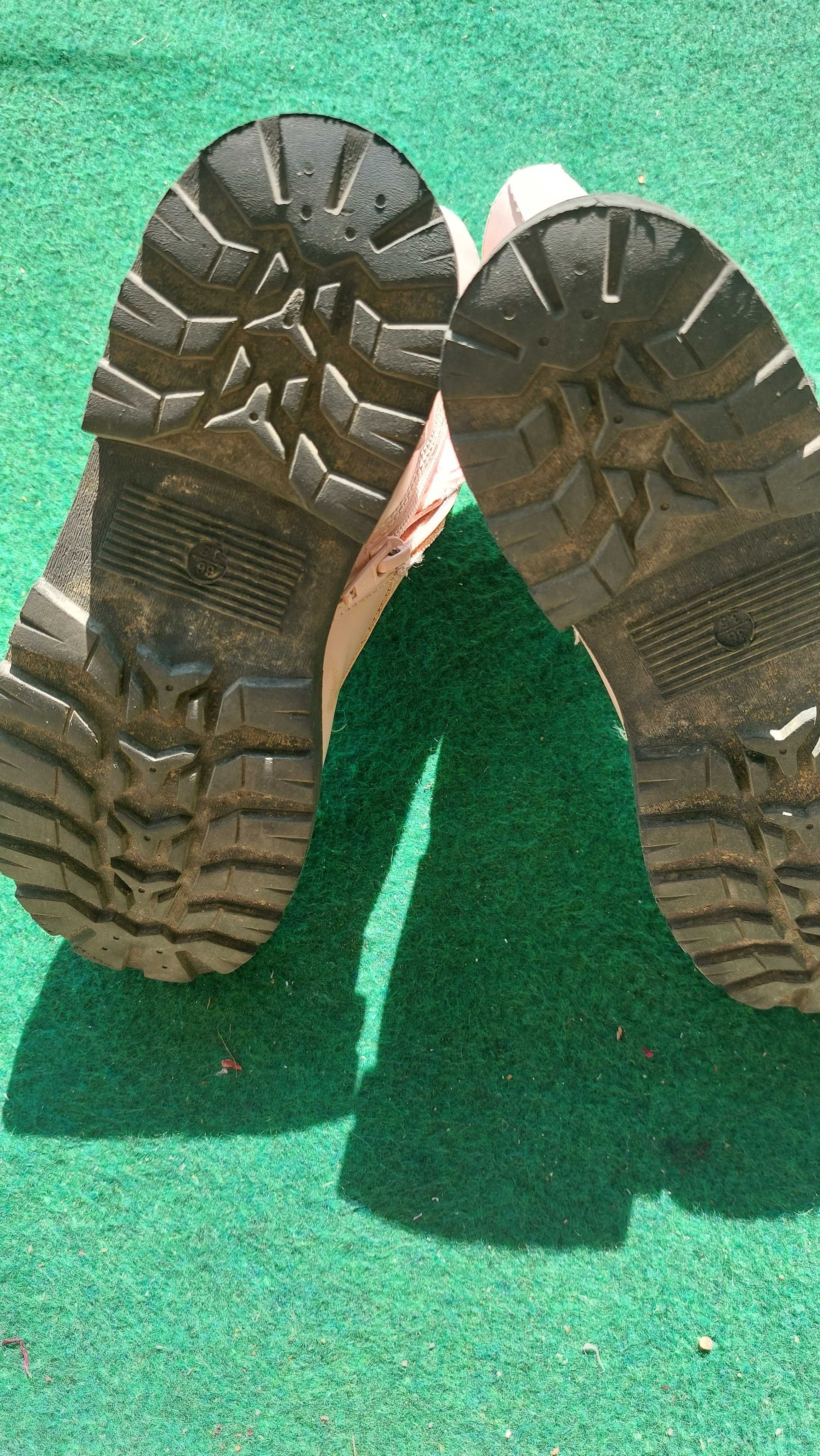Buty jesienno/zimowe rozm.36