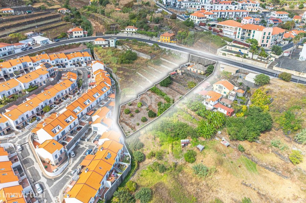 Moradia para Recuperar com Terreno Amplo no Caniço – Assomada