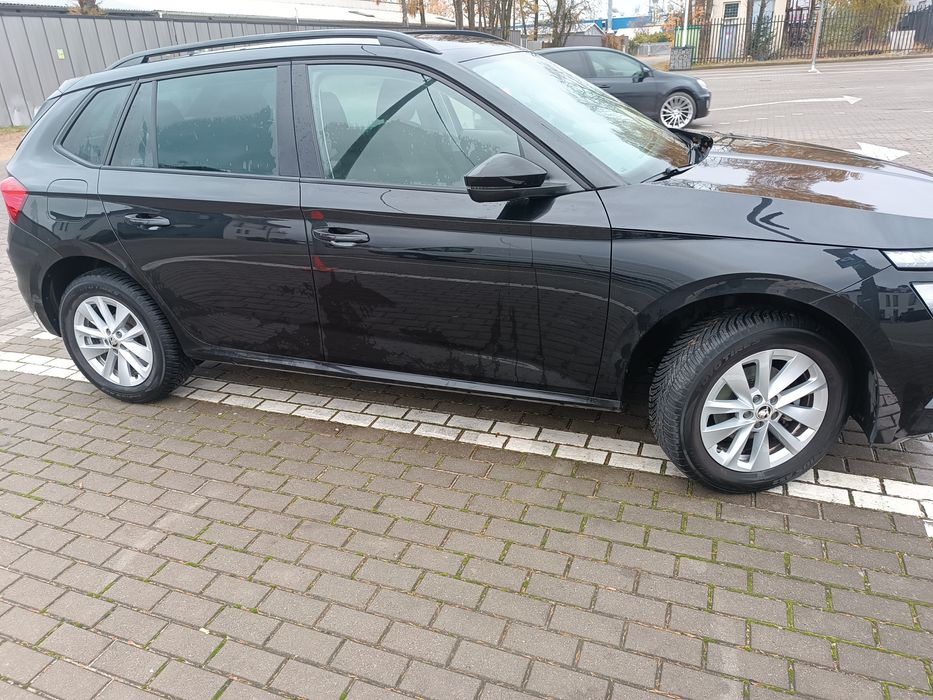 Opony całoroczne Toyo Celsius 205/55 R16 stan bardzo dobry, komplet