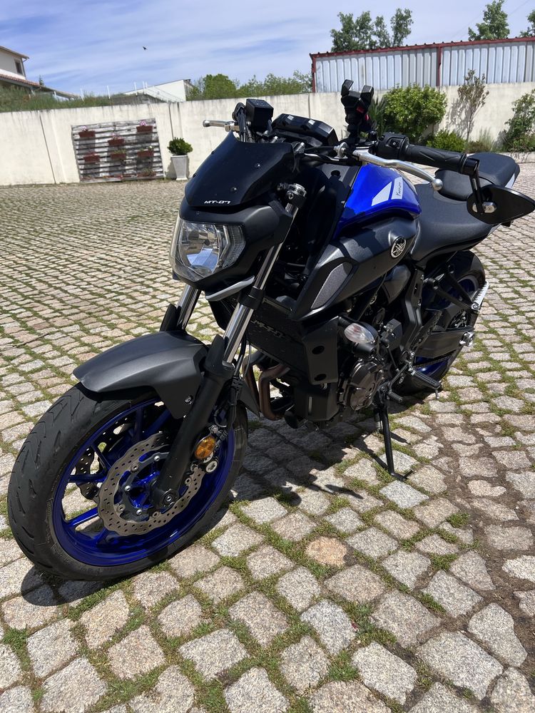 YAMAHA MT-07 2022