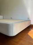 Cama de casal neutra 1,60m x 1,90m